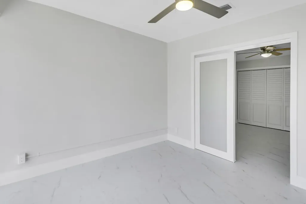 8157 Springtree Road Boca Raton FL 33496