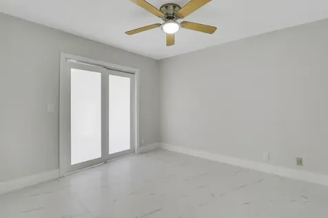 8157 Springtree Road Boca Raton FL 33496
