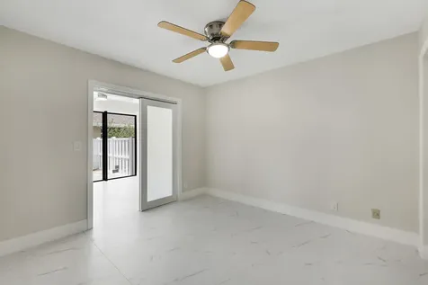 8157 Springtree Road Boca Raton FL 33496