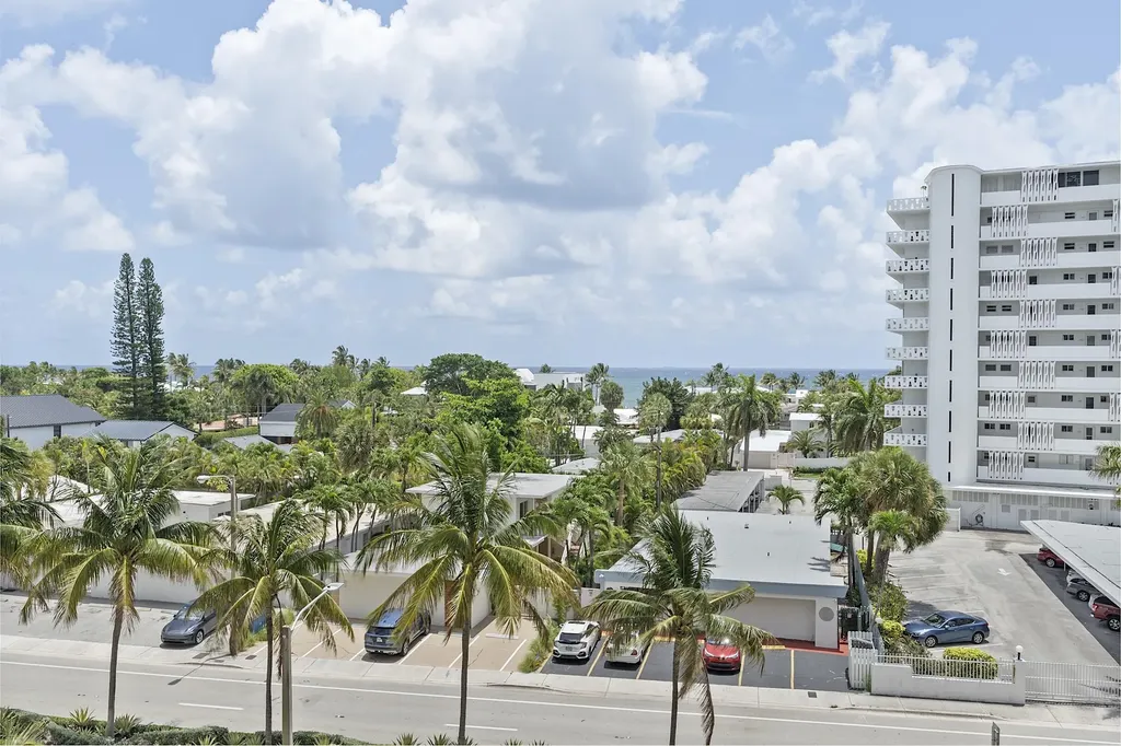 2841 N Ocean Boulevard Fort Lauderdale FL 33308