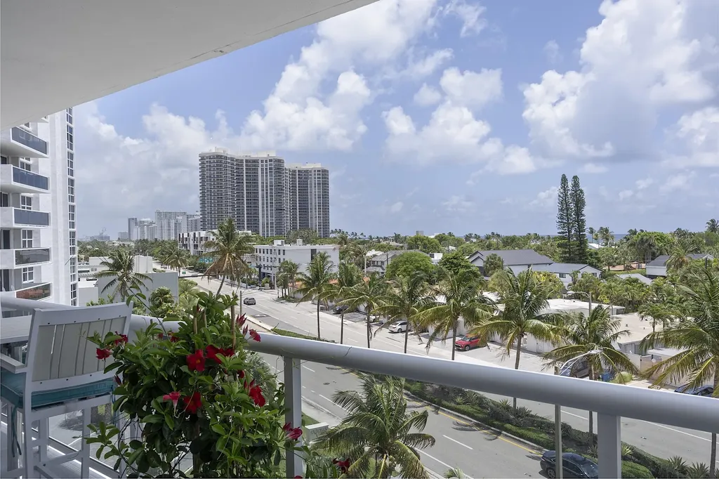 2841 N Ocean Boulevard Fort Lauderdale FL 33308