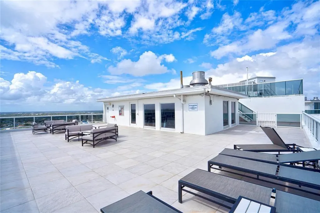 2841 N Ocean Boulevard Fort Lauderdale FL 33308