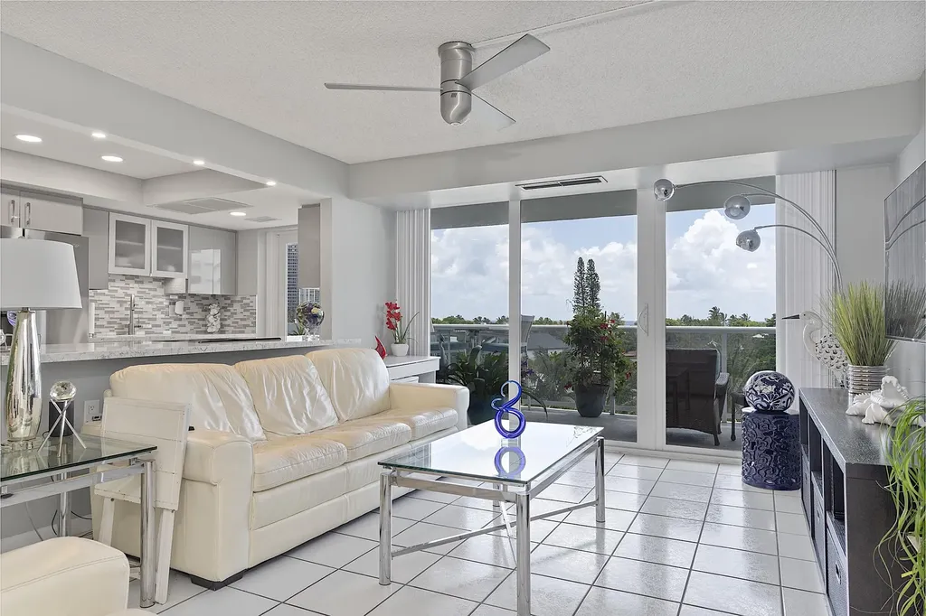 2841 N Ocean Boulevard Fort Lauderdale FL 33308