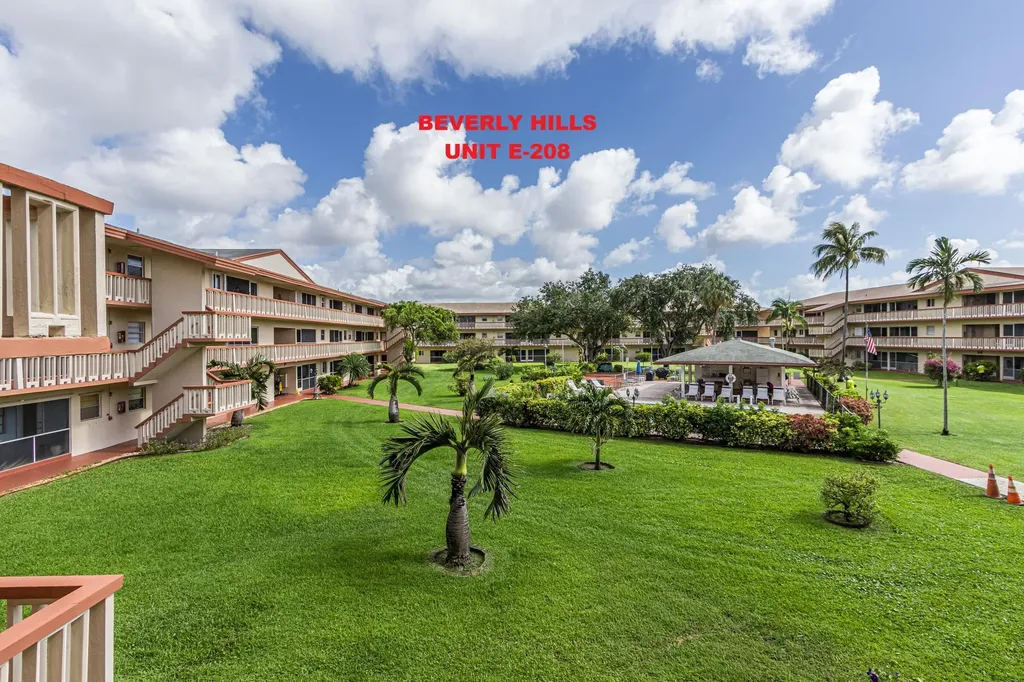 5300 Washington Street Hollywood FL 33021