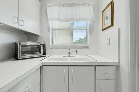 5300 Washington Street Hollywood FL 33021