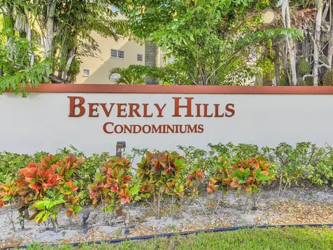 5300 Washington Street Hollywood FL 33021