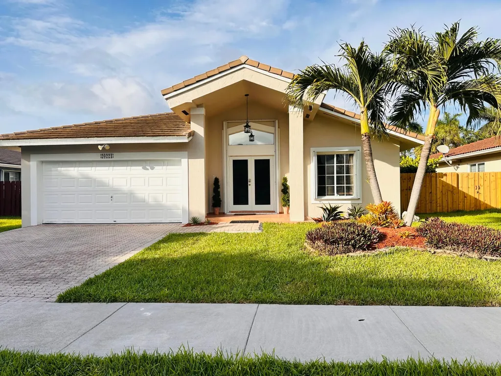 20221 SW 85th Court SW Cutler Bay FL 33189
