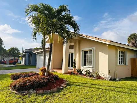 20221 SW 85th Court SW Cutler Bay FL 33189