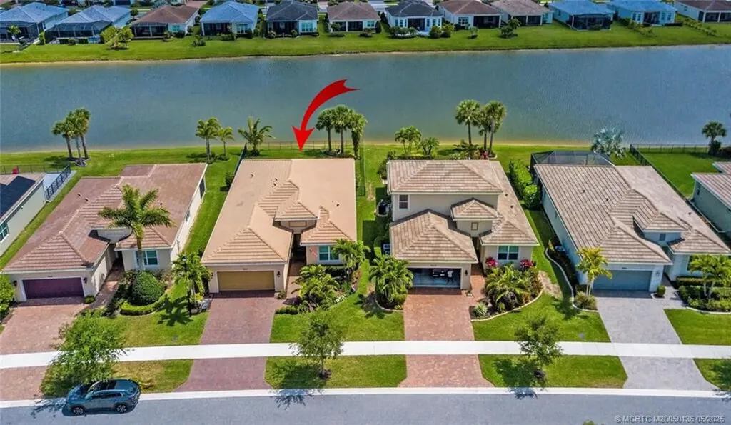 8747 SW Vico Way Port St Lucie FL 34987
