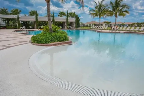 8747 SW Vico Way Port St Lucie FL 34987