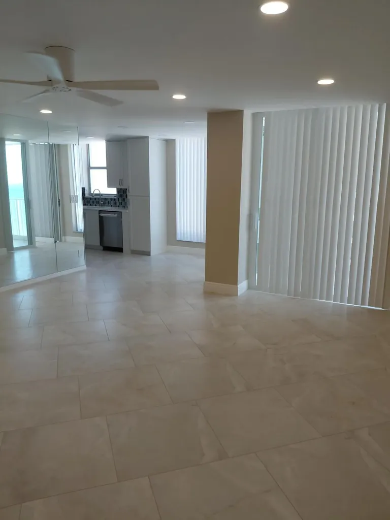 1010 S Ocean Boulevard Pompano Beach FL 33062