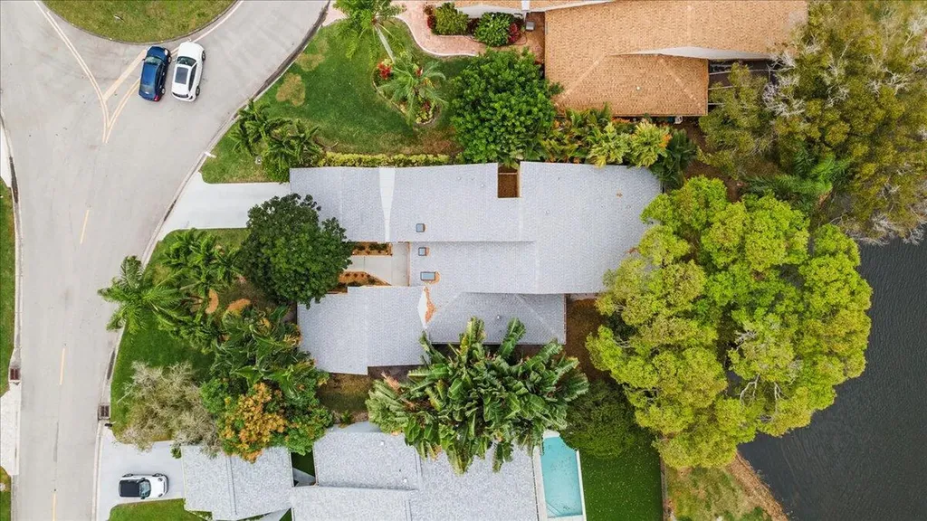 6691 S Pine Court West Palm Beach FL 33418