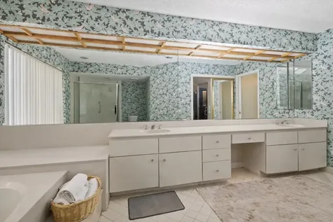 6691 S Pine Court West Palm Beach FL 33418