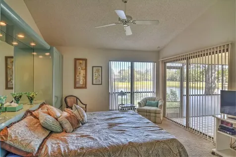 6691 S Pine Court West Palm Beach FL 33418
