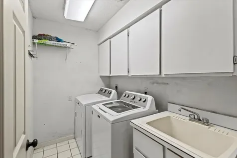 6691 S Pine Court West Palm Beach FL 33418