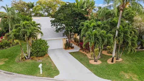 6691 S Pine Court West Palm Beach FL 33418