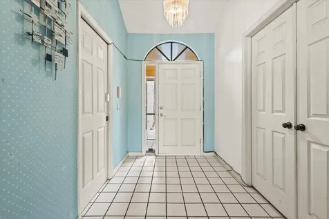 6691 S Pine Court West Palm Beach FL 33418