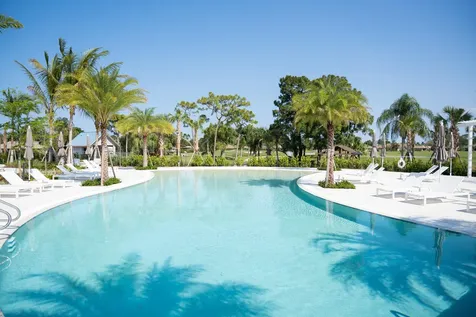 6691 S Pine Court West Palm Beach FL 33418
