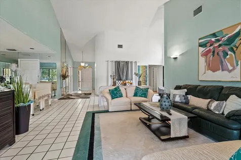 6691 S Pine Court West Palm Beach FL 33418