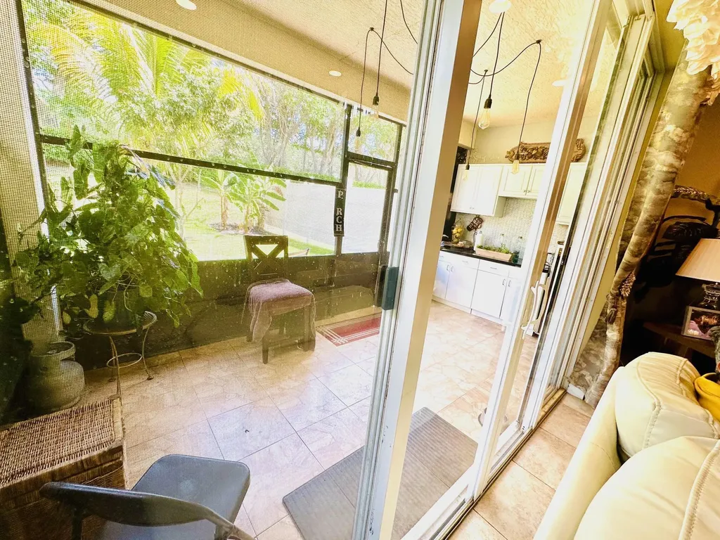 9205 Dupont Place Wellington FL 33414