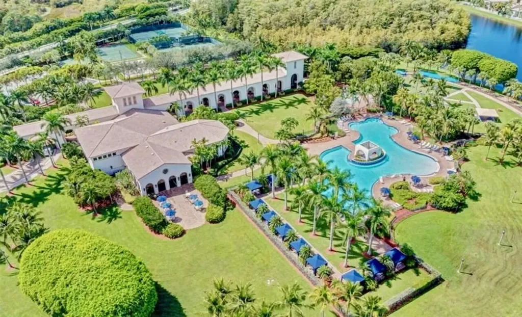 9205 Dupont Place Wellington FL 33414