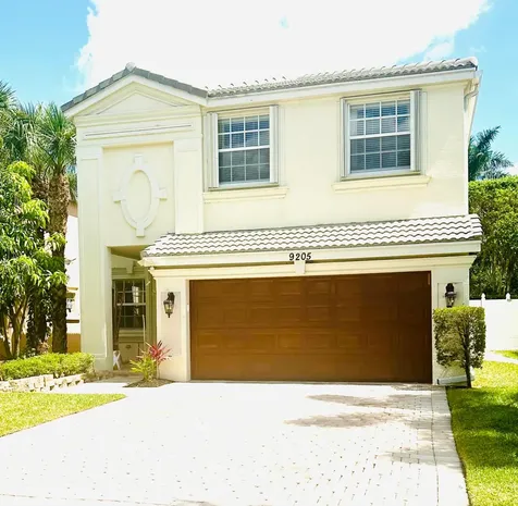 9205 Dupont Place Wellington FL 33414