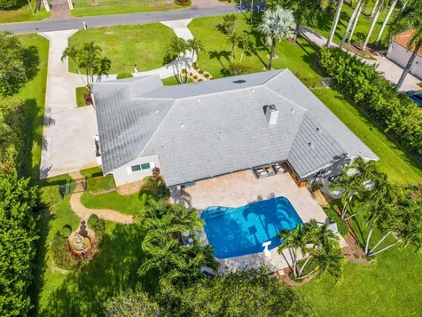 6207 NW 72nd Way Parkland FL 33067