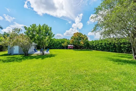 6207 NW 72nd Way Parkland FL 33067