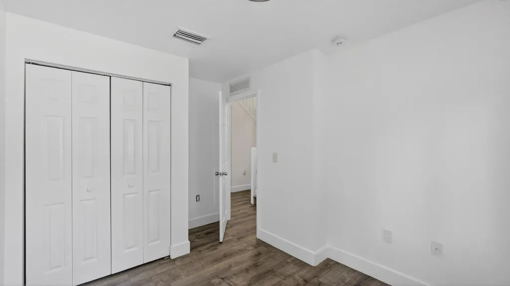 2902 NW 44th Street Miami FL 33142