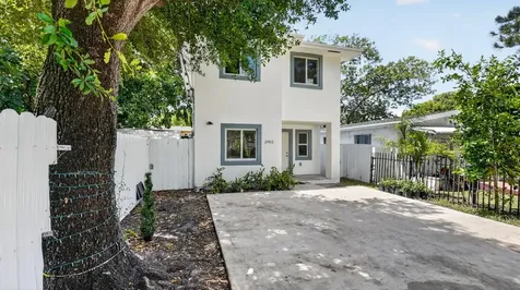 2902 NW 44th Street Miami FL 33142