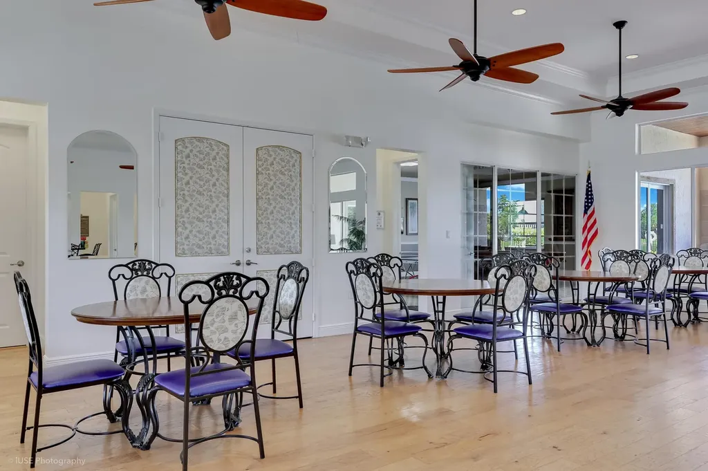 8332 Cocoplum Sound Lane West Palm Beach FL 33411