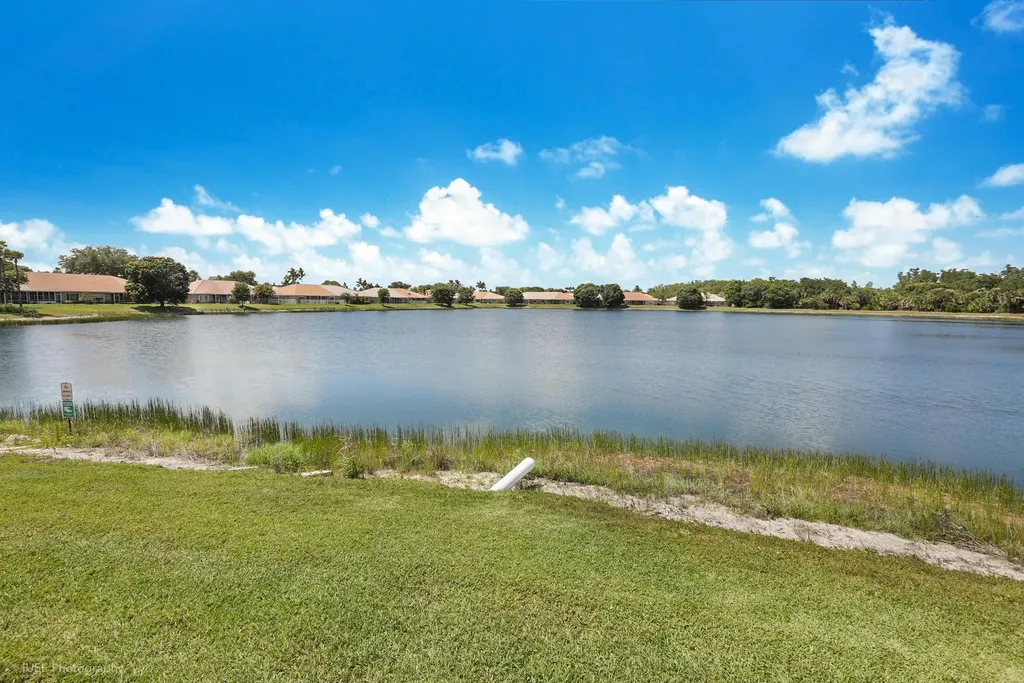 8332 Cocoplum Sound Lane West Palm Beach FL 33411