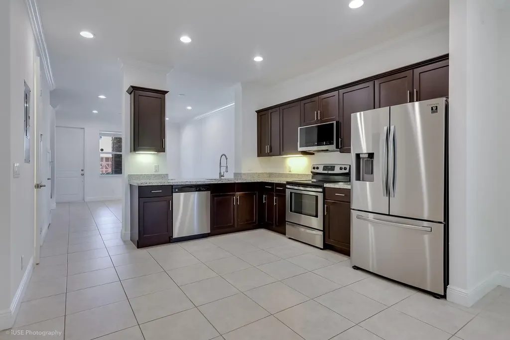 8332 Cocoplum Sound Lane West Palm Beach FL 33411