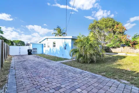 1821 Montague Street Lake Worth Beach FL 33461
