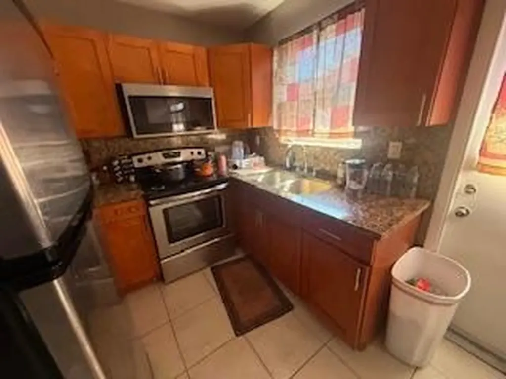 53 NW 169th Street North Miami Beach FL 33169