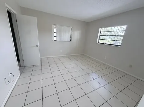 639 SW 3rd Terrace Homestead FL 33034