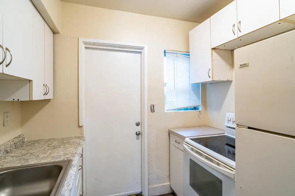 533 NE 2nd Avenue Fort Lauderdale FL 33304
