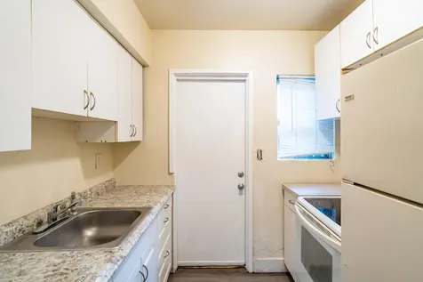 533 NE 2nd Avenue Fort Lauderdale FL 33304