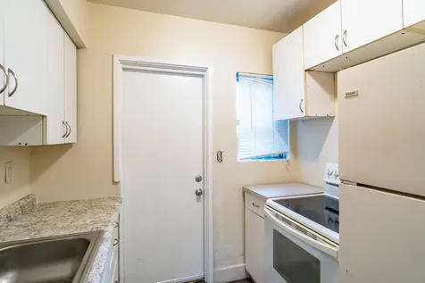 533 NE 2nd Avenue Fort Lauderdale FL 33304