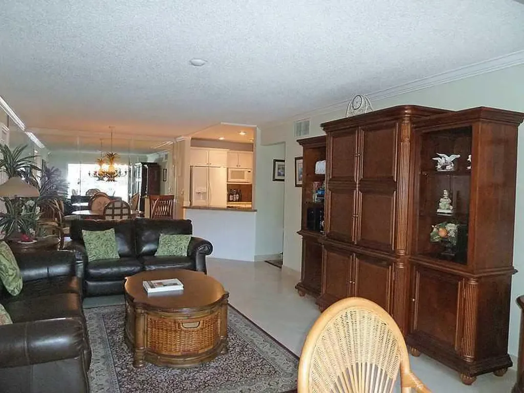 6417 Bay Club Drive Fort Lauderdale FL 33308