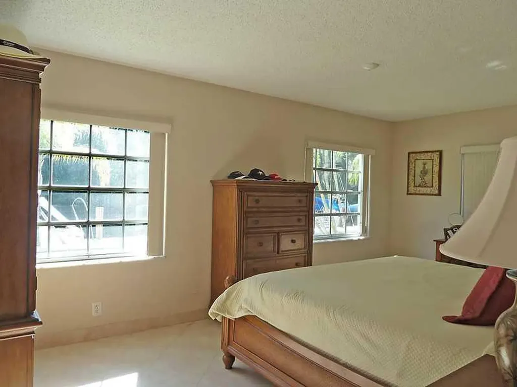 6417 Bay Club Drive Fort Lauderdale FL 33308