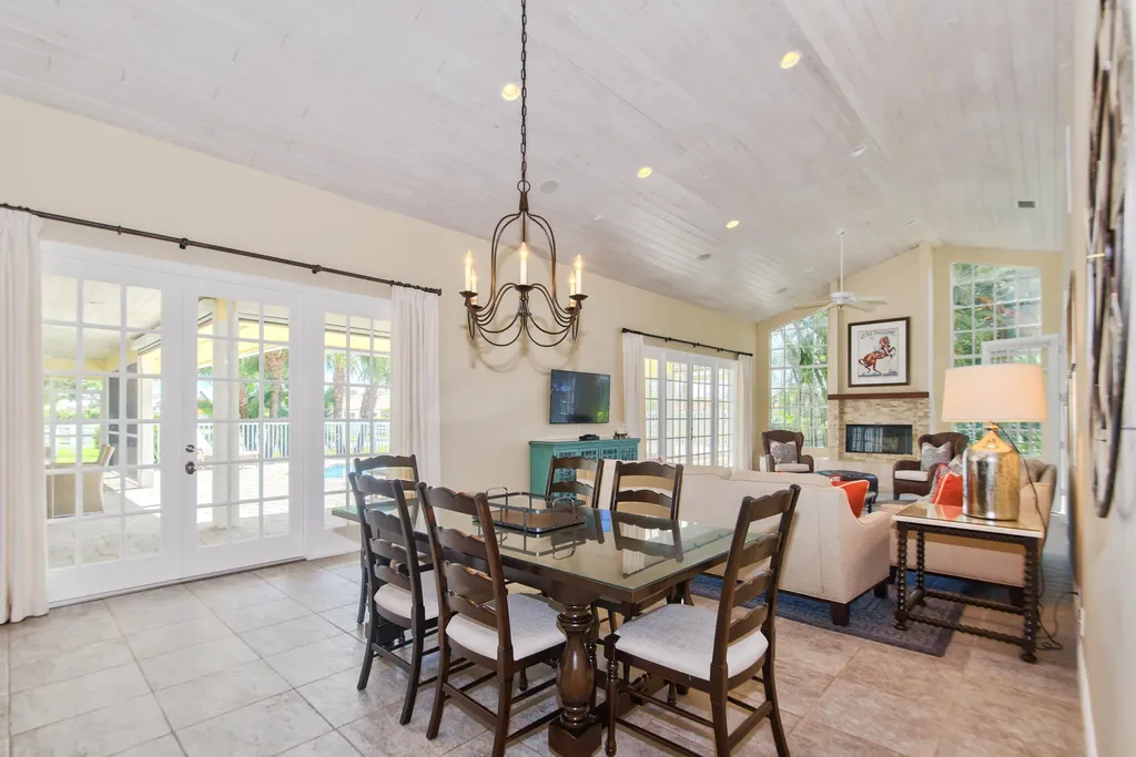 14466 Laurel Trail Wellington FL 33414