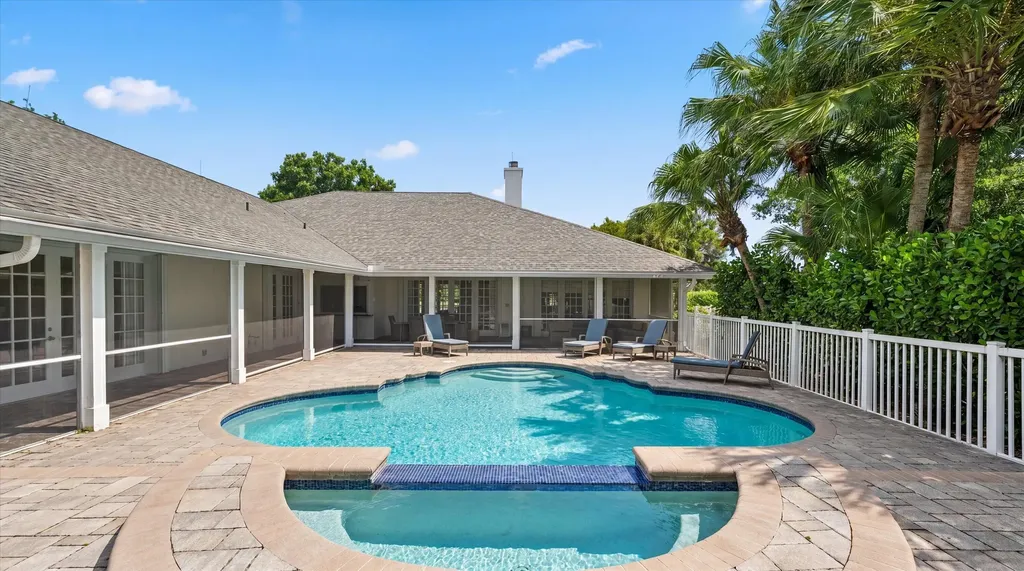14466 Laurel Trail Wellington FL 33414