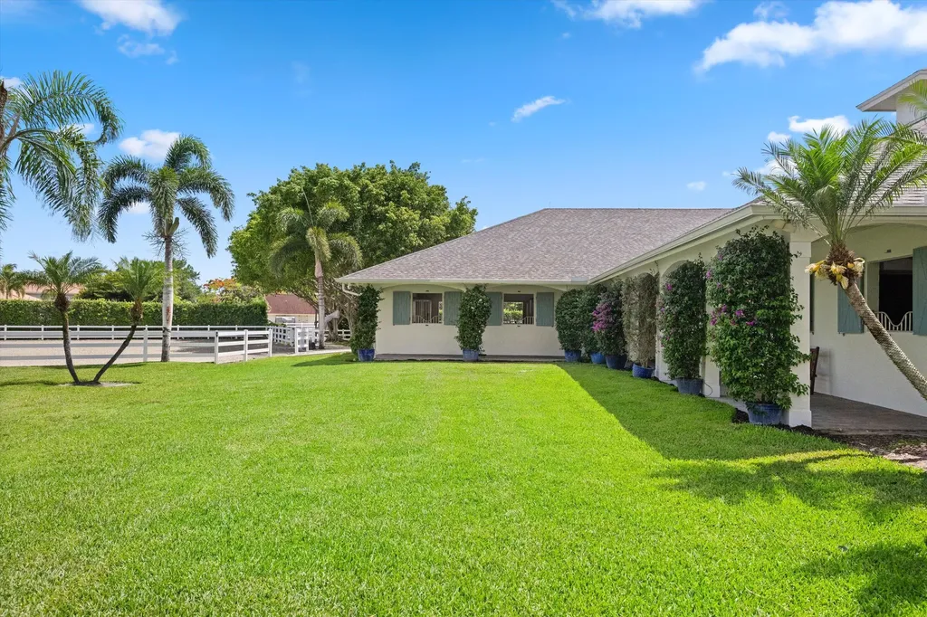 14466 Laurel Trail Wellington FL 33414