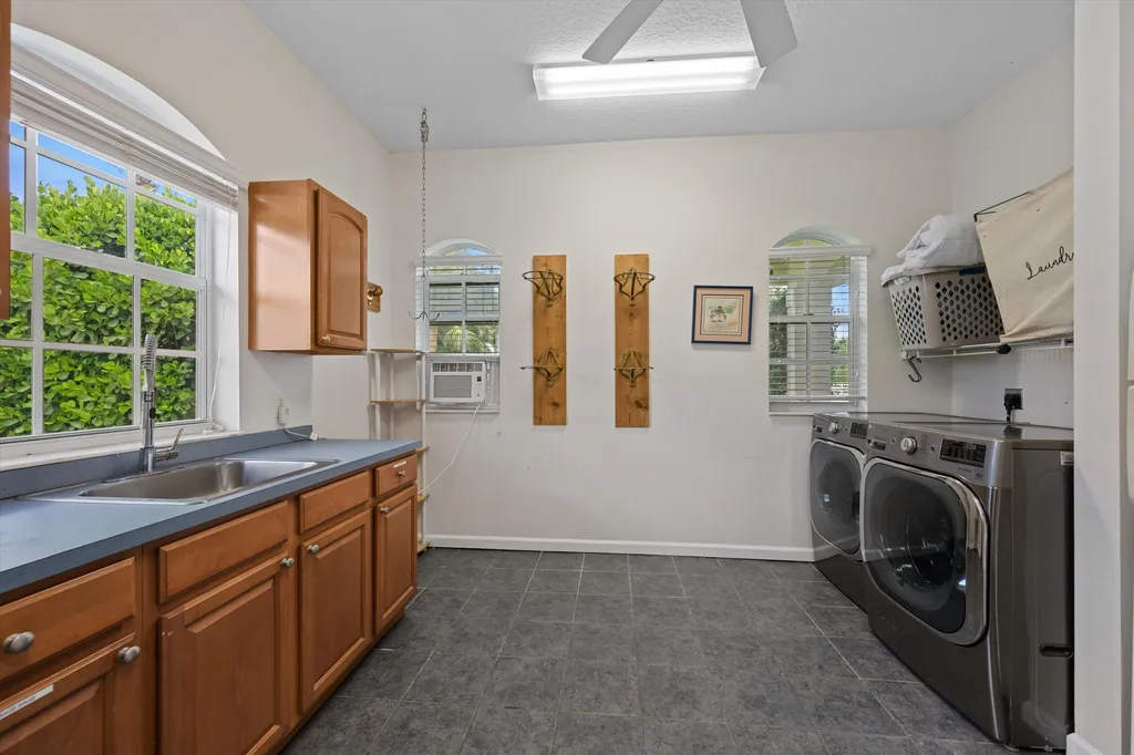 14466 Laurel Trail Wellington FL 33414
