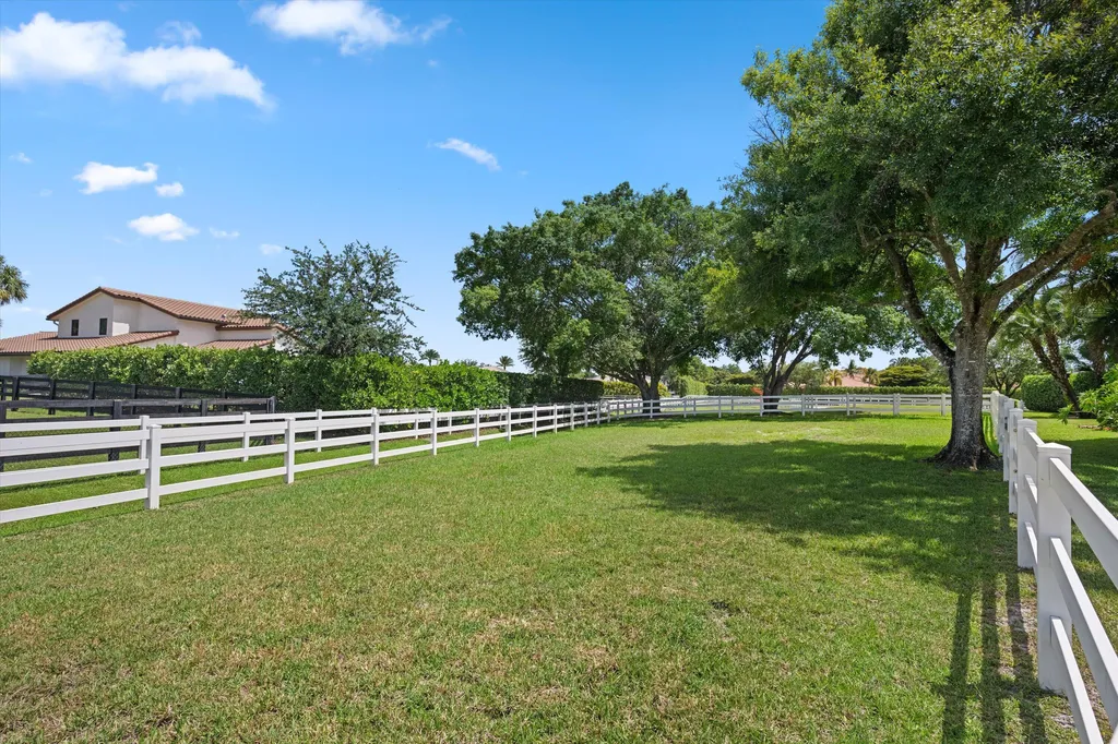 14466 Laurel Trail Wellington FL 33414
