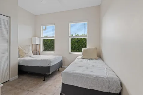 14466 Laurel Trail Wellington FL 33414