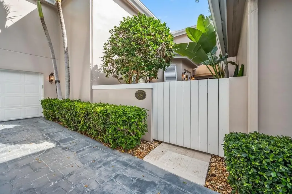 14394 Cypress Island Court Palm Beach Gardens FL 33410