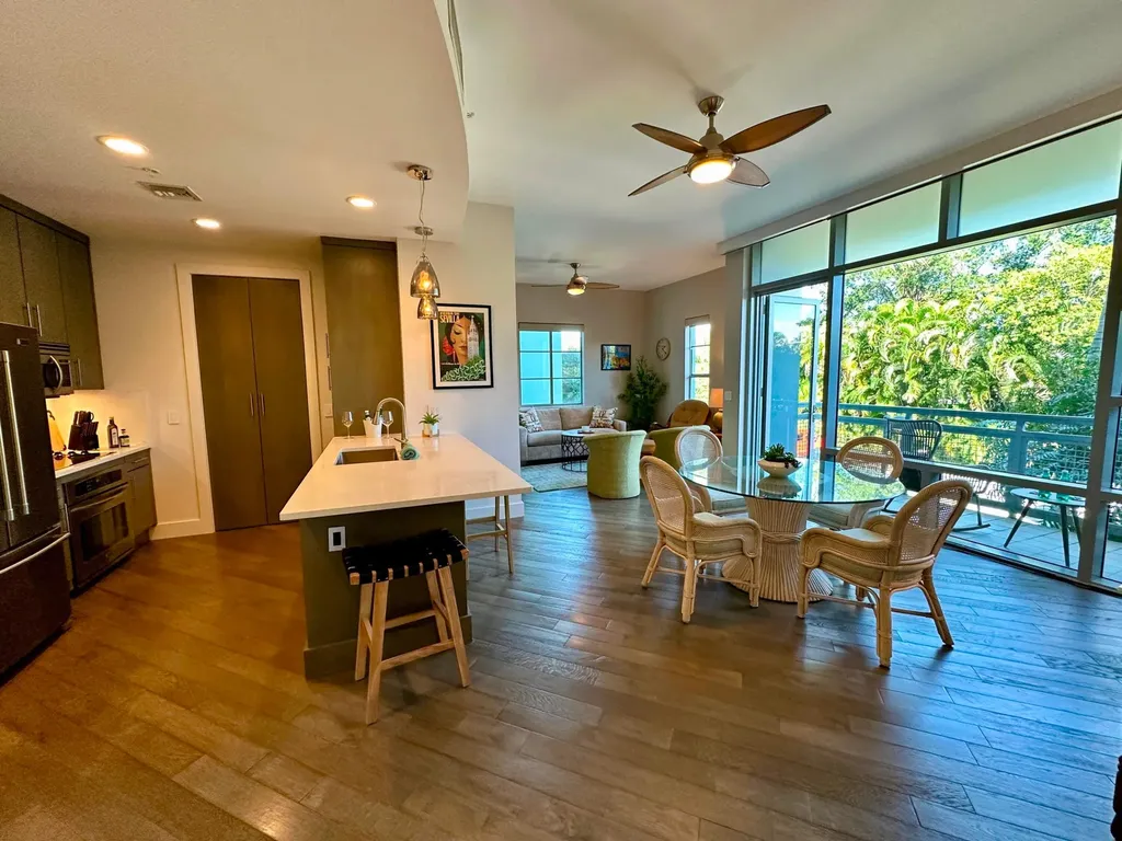 365 SE 6th Avenue Delray Beach FL 33483