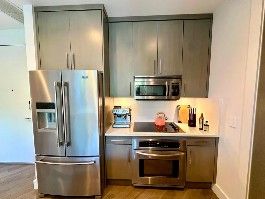 365 SE 6th Avenue Delray Beach FL 33483